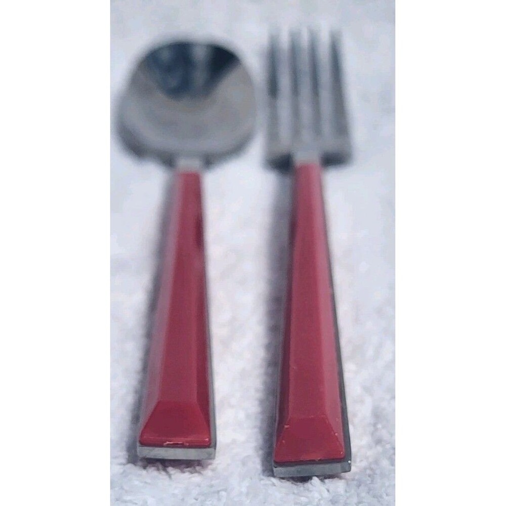 Stainless Steel - 40 Piece - Flatware Set - Service for 8 - Made In China - Red